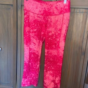 Old Navy Galaxy Cropped Leggings